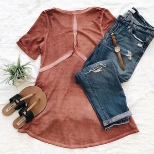 $10 CLOSET SALE❗️Terracotta Tunic Top